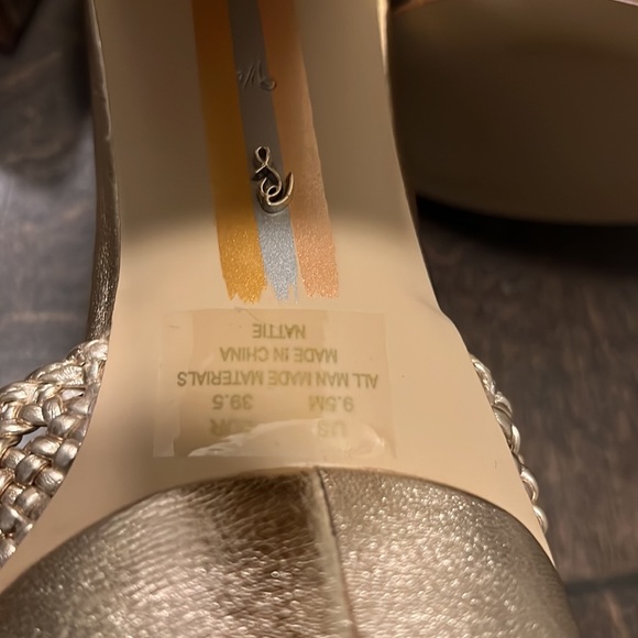 Sam Edelman Gold block heel sandal - Picture 5 of 7